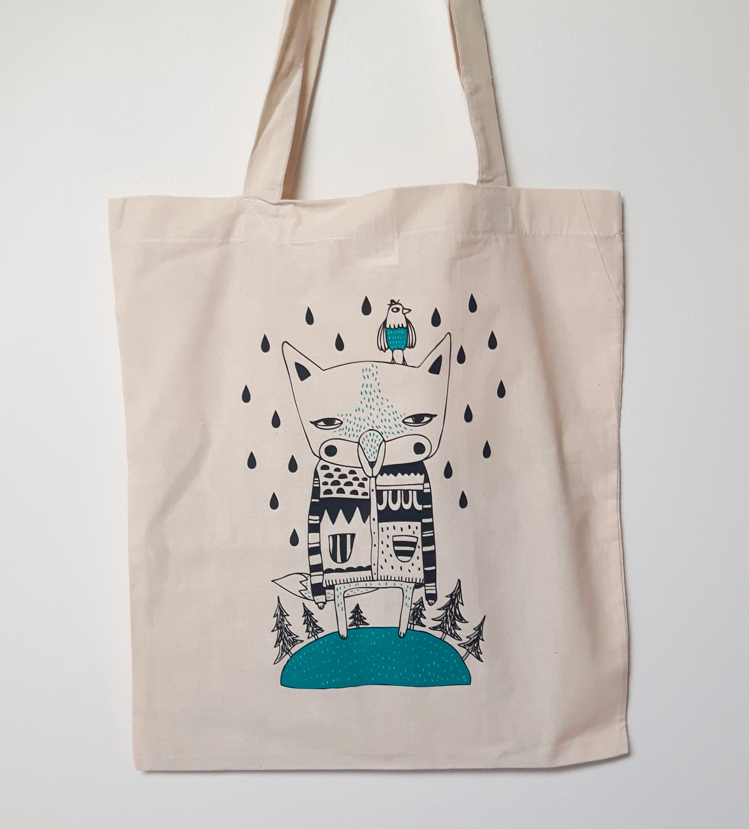 - TOTE BAGS / KANGASKASSIT -